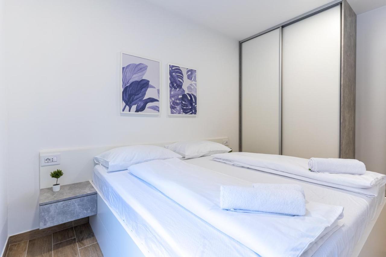 Apartment Blue Monstera Cres Kültér fotó