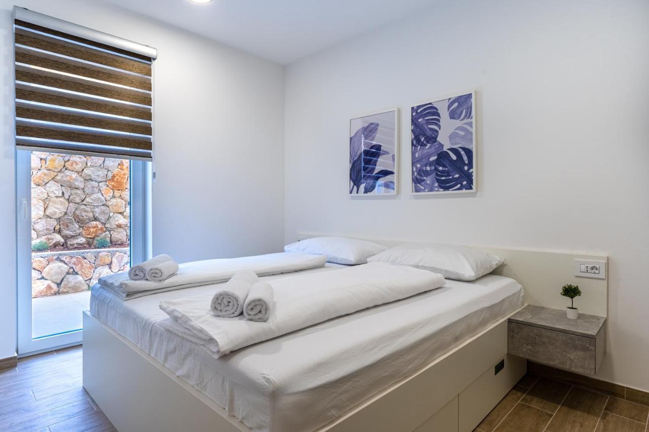 Apartment Blue Monstera Cres Kültér fotó